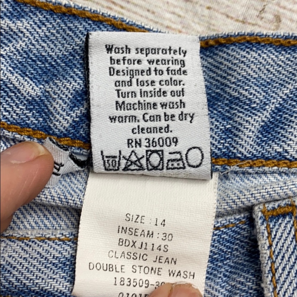 COPY - VTG High Rise Calvin Klein - Picture 2 of 5